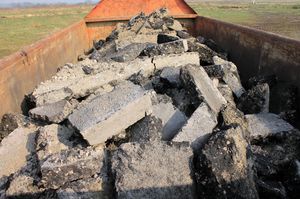 Medium 1457112466039 contenedores de escombros la orotava