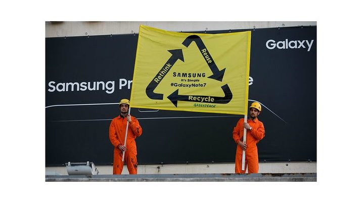 Greenpeace se cuela en presentación mundial de Samsung en el Mobile Word congress