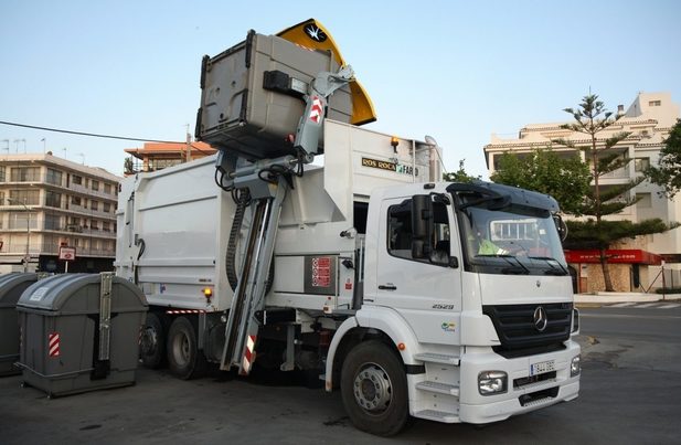 Langreo adquirirá contenedores de carga lateral