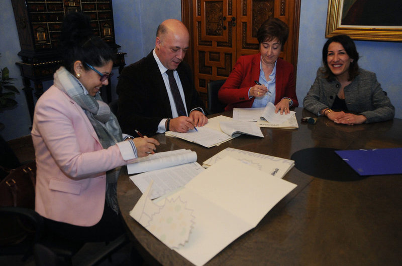 Epremasa renueva los convenios con Moriles y Benamejí