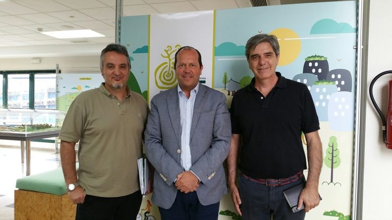 Representantes de Humana visitan Sogama para conocer de primera mano su actividad industrial