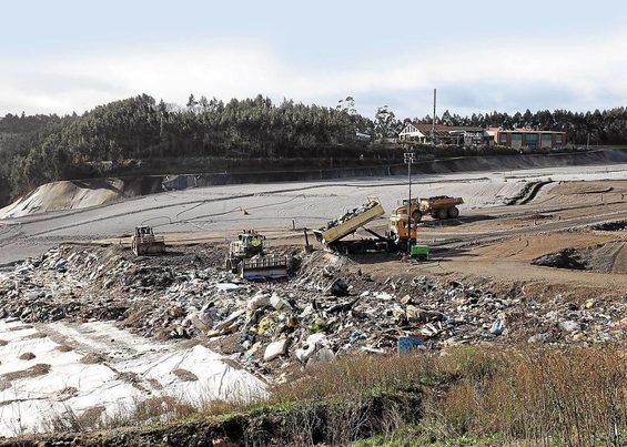 El coste del cierre de los vertederos de Cantabria se dispara en 3 millones más