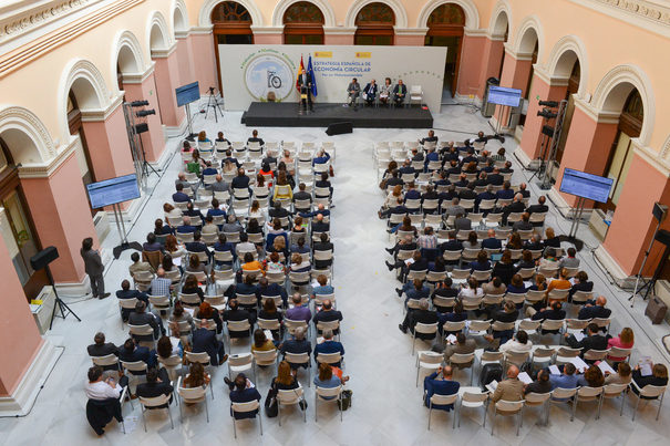 Ecopilas suscribe el Pacto por una Economía Circular