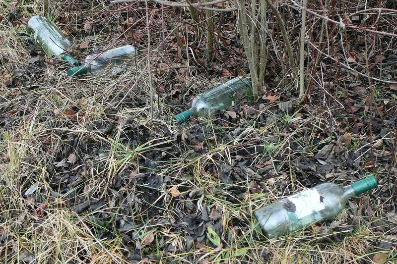 Libera analiza 12.000 residuos abandonados en la naturaleza con la campaña de 'littering' terrestre