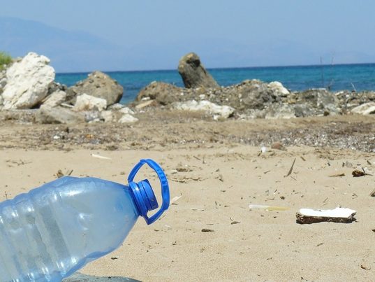 Trabajadores de varias artes de pesca recibirán formación para reducir residuos en el mar