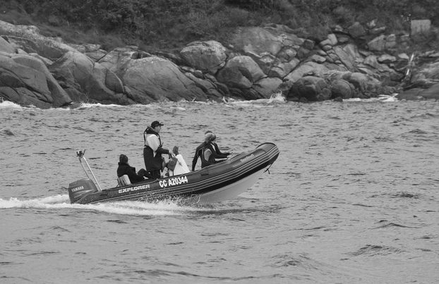 El litoral occidental malagueño contará con embarcaciones de prevención y limpieza de las aguas por segundo verano consecutivo. 