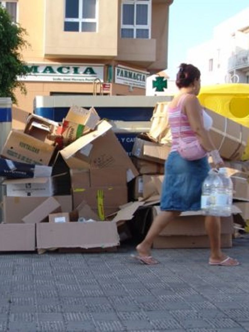 Ceuta endurece las multas por comportamientos incívicos en el depósito de residuos