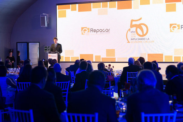Repacar cumple 50 años promocionando la recuperación y el reciclado de papel y cartón en España