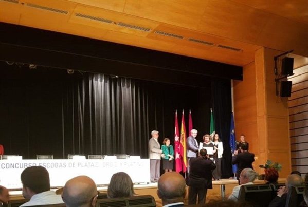 La Diputación de Jaén recoge en Madrid un premio por la gestión de residuos de la construcción