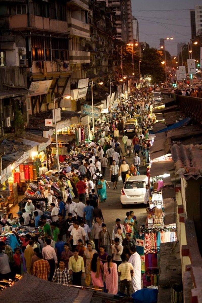 Mumbai se convierte en la primera urbe india en prohibir bolsas y botellas de plástico