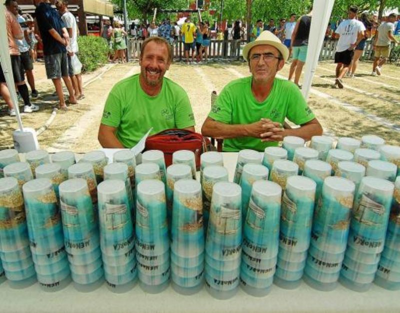 Los vasos reutilizables evitaron 884 kilos de residuos en las fiestas menorquinas