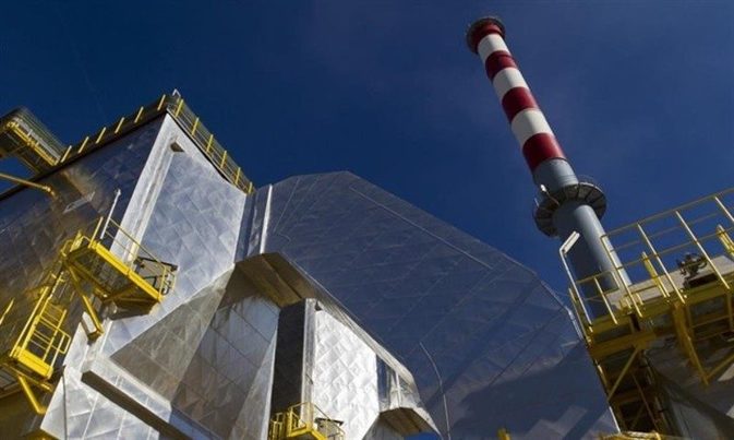 Ence colabora en un proyecto para eliminar olores de depuradora usando cenizas de sus calderas de biomasa en Huelva