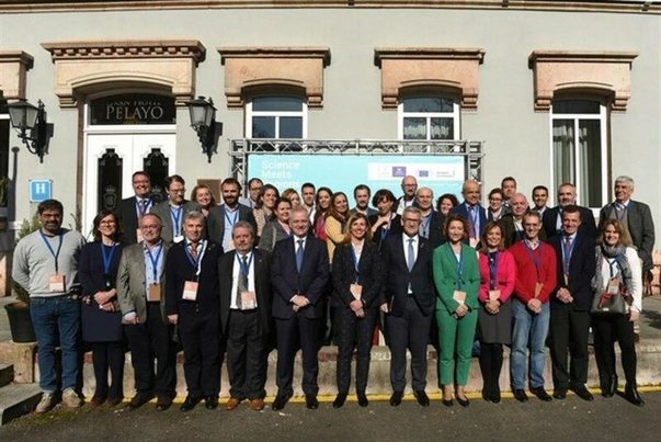 Expertos nacionales analizan el reto de poner en valor subproductos y residuos de la industria asturiana de procesos