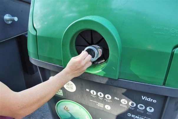 Ecovidrio lanza una campaña de reciclaje de vidrio entre los hoteles de Palma de Mallorca