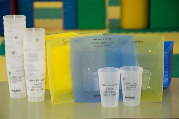 Más de 40 centros educativos de Baleares recibirán vajillas reutilizables para "avanzar en la educación sostenible"