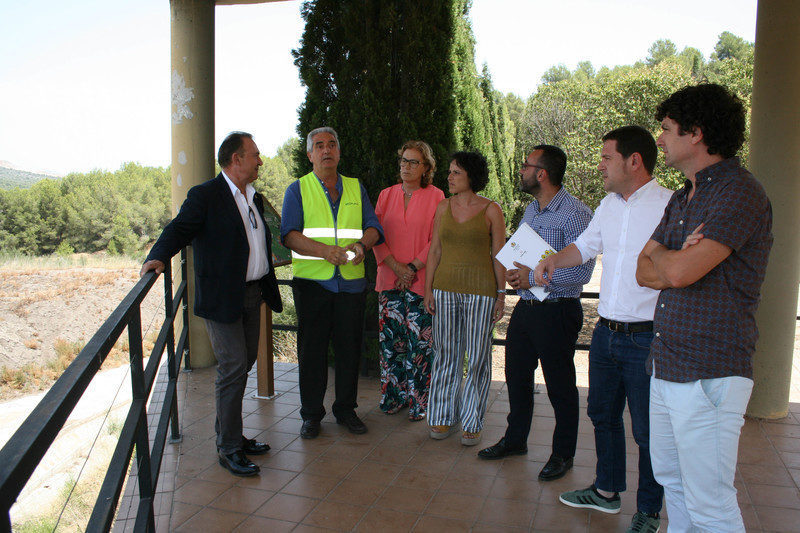 Los consejeros de Reciplasa visitan la planta de Onda para conocer "in situ" las inversiones del plan de gestión