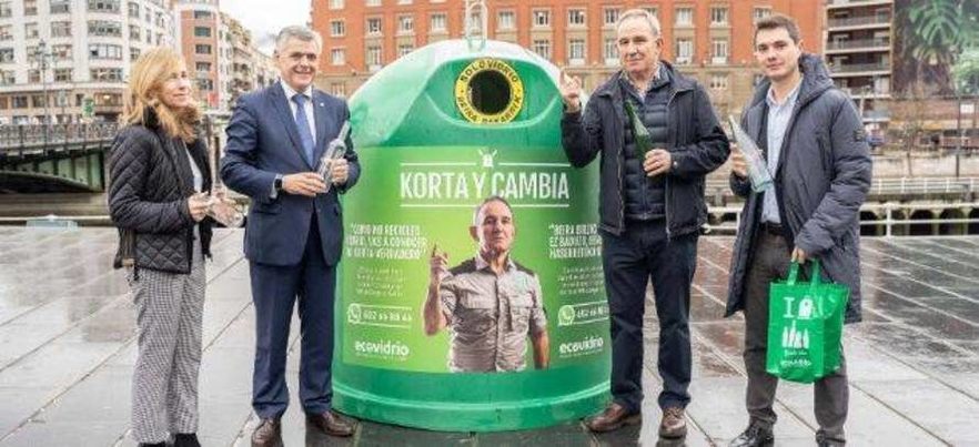 80 contenedores de Ecovidrio incentivarán el reciclaje en las capitales vascas en Navidad