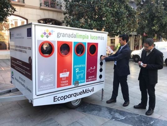 Granada: Reactivados los ecoparques móviles de reciclaje