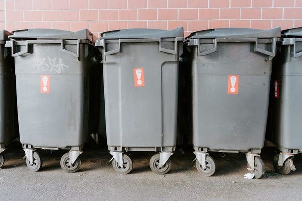 Valencia: Renovada la contrata de basura y proyectada la implantación del contenedor marrón en Paiporta