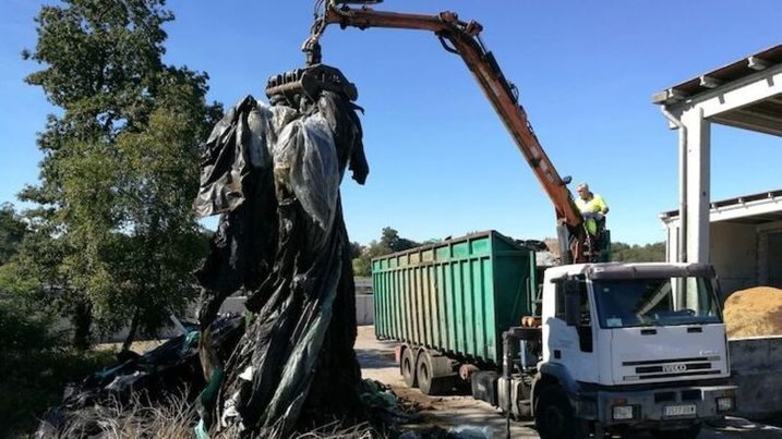Asturias: El ayuntamiento de Llanes duplicará el servicio de recogida de plásticos agroganaderos