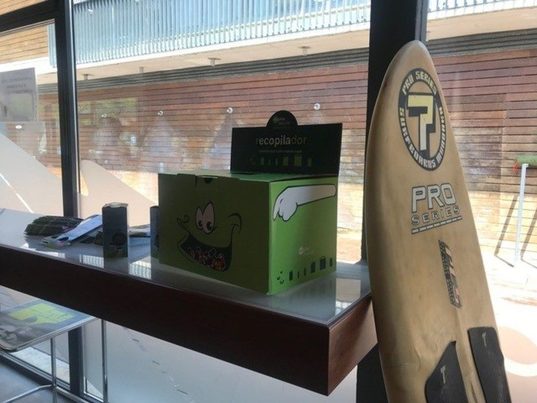 Recogidos 1.200 kilos de pilas usadas en clubes y escuelas náuticas de toda España
