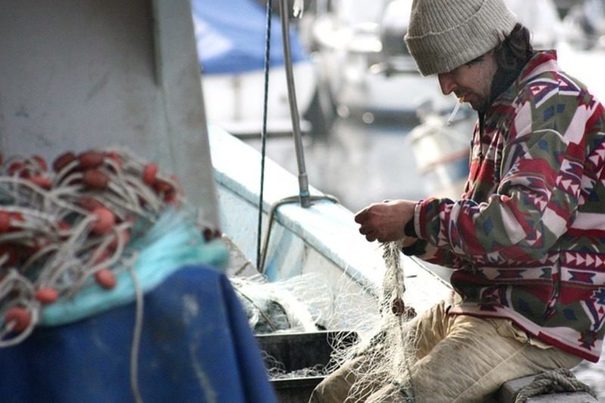 CEPESCA lanza un programa de sensibilización sobre la problemática de las basuras marinas