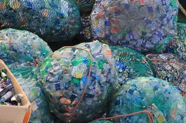 EuPC y PlasticsEurope avanzan hacia el objetivo de cero pérdidas de granza de plástico