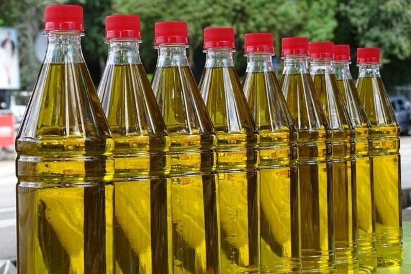 Valencia: Licitada la instalación de contenedores de aceite doméstico en los barrios y pueblos