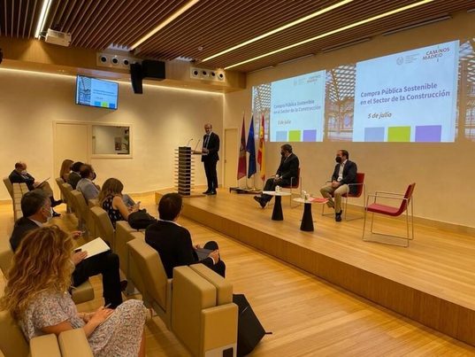 Presentado en Madrid un estudio sobre compra pública sostenible en la construcción