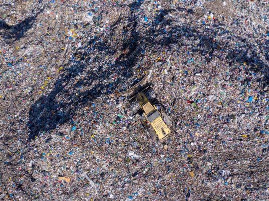 Tecnosoles sostenibles con residuos no peligrosos: solución ambiental para la cobertura de vertederos en Huelva