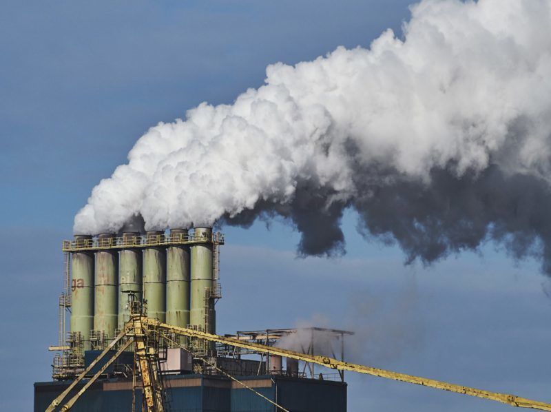 Hacia el cero neto: viabilidad económica de la descarbonización en la industria del petróleo y gas