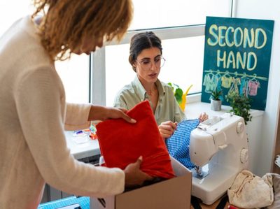 Colaboración estratégica para impulsar productos de construcción sostenibles derivados de textiles postconsumo