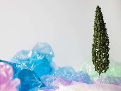 El papel de los recursos biogénicos en la descarbonización global de los plásticos hacia 2050