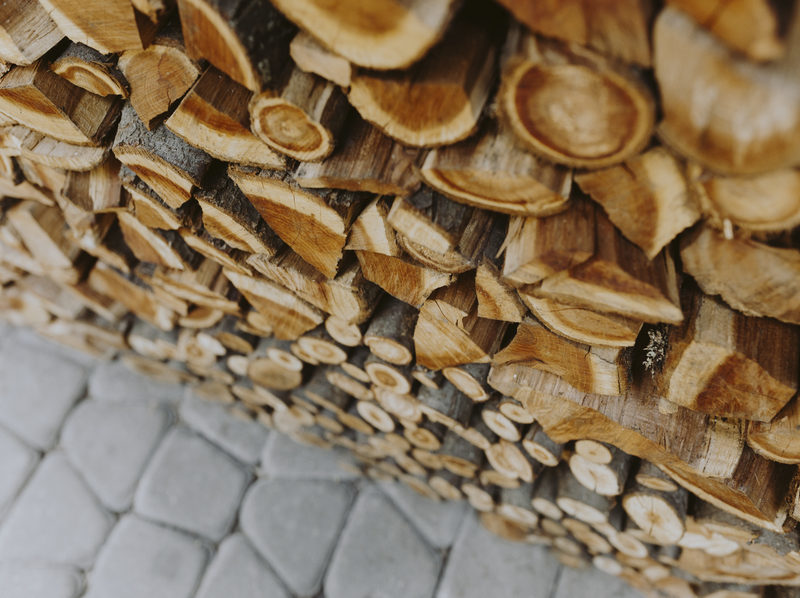 Reciclaje de subproductos madereros para la obtención de materiales luminiscentes sostenibles