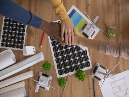 Reciclaje de paneles fotovoltaicos con geles blandos de polisiloxano para una gestión ambientalmente sostenible