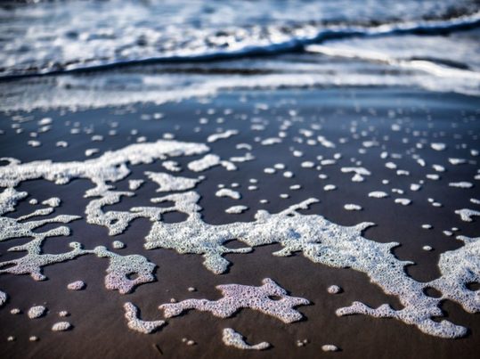 Alcalinización artificial del agua de mar como estrategia para aumentar la captura de CO₂