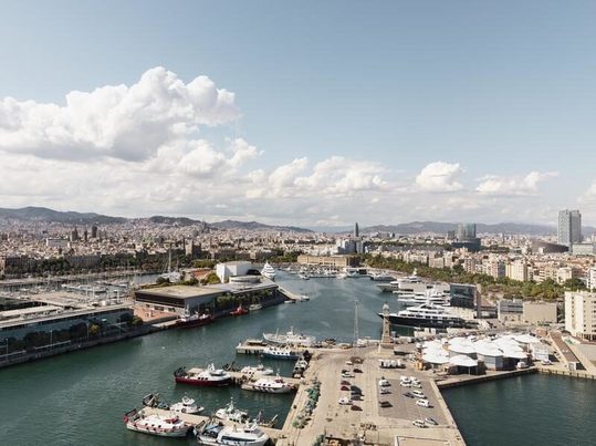 Transición energética en el Puerto de Barcelona: apuesta por el hidrógeno verde