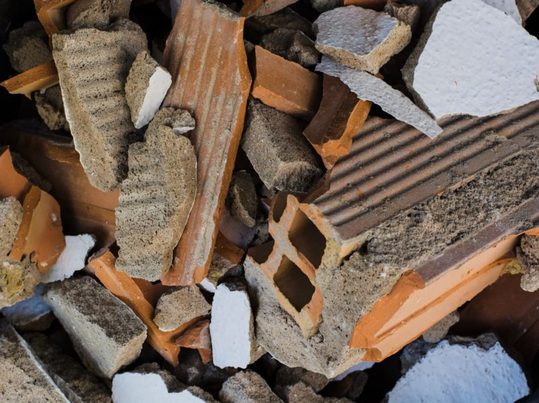 Reciclaje total de residuos de construcción y demolición en Galicia