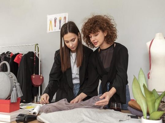 Francia busca frenar la sobreproducción textil con legislación y REP, y la CE es instada a apoyar la iniciativa