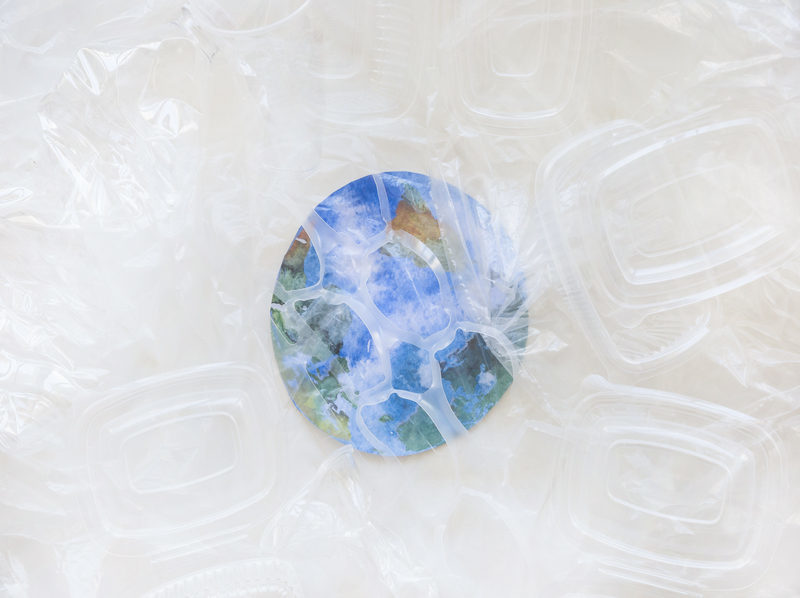 Cómo los microplásticos están erosionando el “escudo natural” del planeta frente al cambio climático