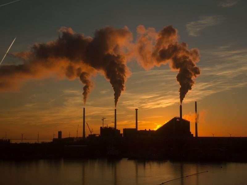 Reducción estructural de emisiones en la UE: −40 % desde 1990