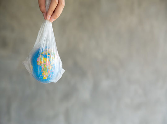 Reducción de plásticos sanitarios mediante enfoque One Health en Castilla-La Mancha