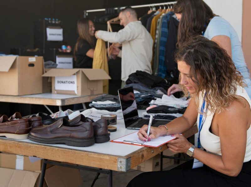 La Federación Española de la Recuperación y el Reciclaje impulsa nuevas normas para la gestión de residuos textiles y de calzado en España y Europa